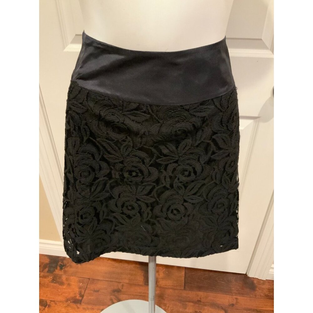 Moulinette Soeurs Anthropologie Black Floral Lace A-Line Skirt, Size 2